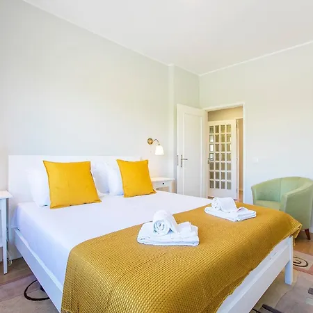 3br In Santa Catarina By Lovelystay Apartment Porto