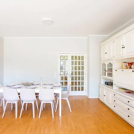 3br In Santa Catarina By Lovelystay