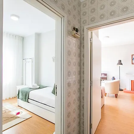3br In Santa Catarina By Lovelystay * Porto
