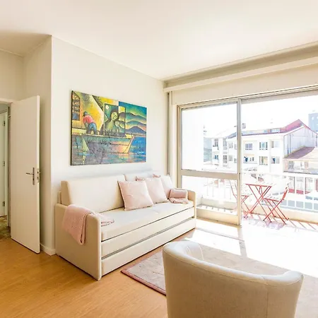 아파트 2br In Santa Catarina By Lovelystay 포르투