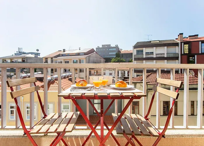 Alba House & Free Parking Daire *