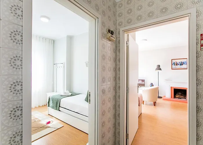 Alba House & Free Parking * Порту