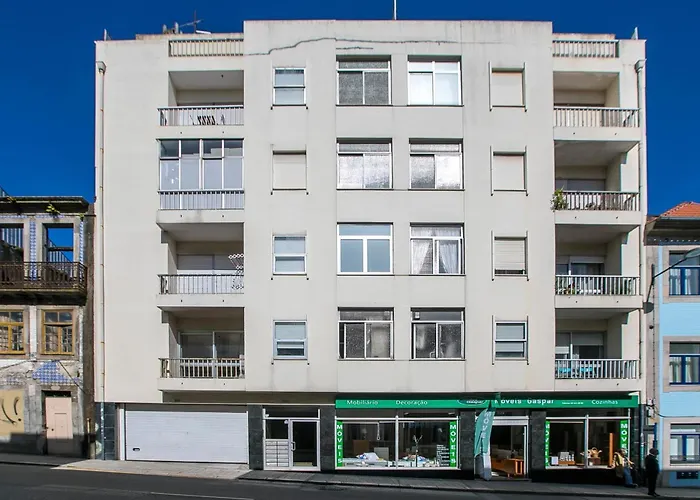 Daire Alba House & Free Parking