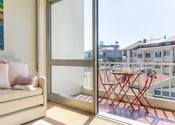 Alba House & Free Parking *